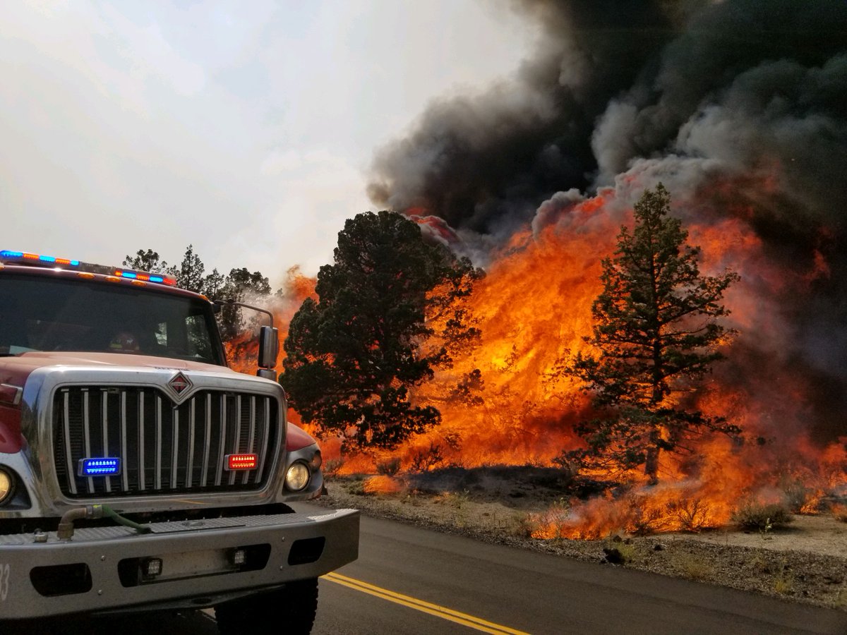 TellurideFPD's tweet photo. Contact the West Region Wildfire Council (https://t.co/HZ4G2JdXcg) for mitigation information to protect your property. Have an evacuation plan, and make sure you’re signed up for CodeRed (https://t.co/qzEjdHwaAM). Please be smart and act ahead of an emergency. https://t.co/CU77EatgSv