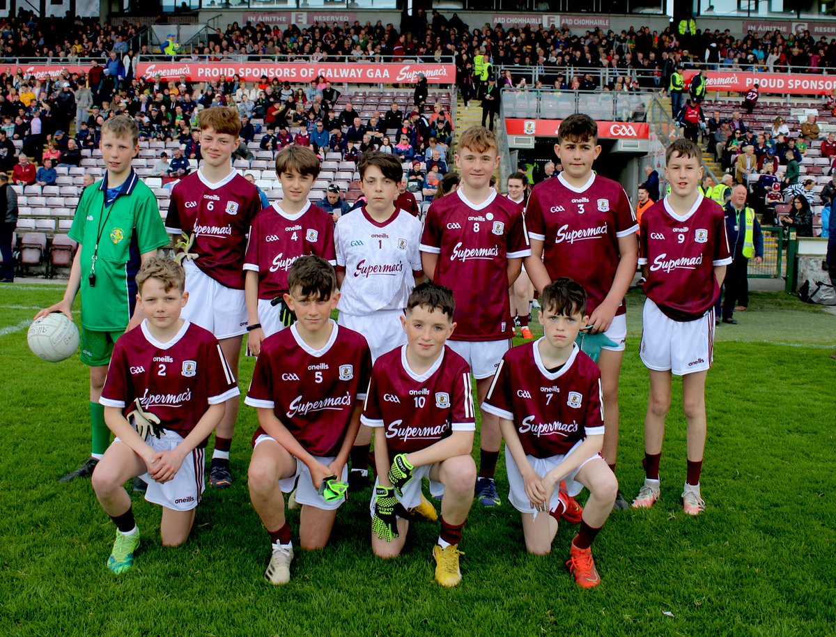 Allianz Cumann na mBunscol Gaillimh (@cnmbgaillimh) on Twitter photo Galway Mini Games boys team that played Leitrim on Sunday in Pearse Stadium. Well done to all!
<a href="/Galway_GAA/">Galway GAA Official</a> Galway Mini Games boys team that played Leitrim on Sunday in Pearse Stadium. Well done to all!
<a href="/Galway_GAA/">Galway GAA Official</a>