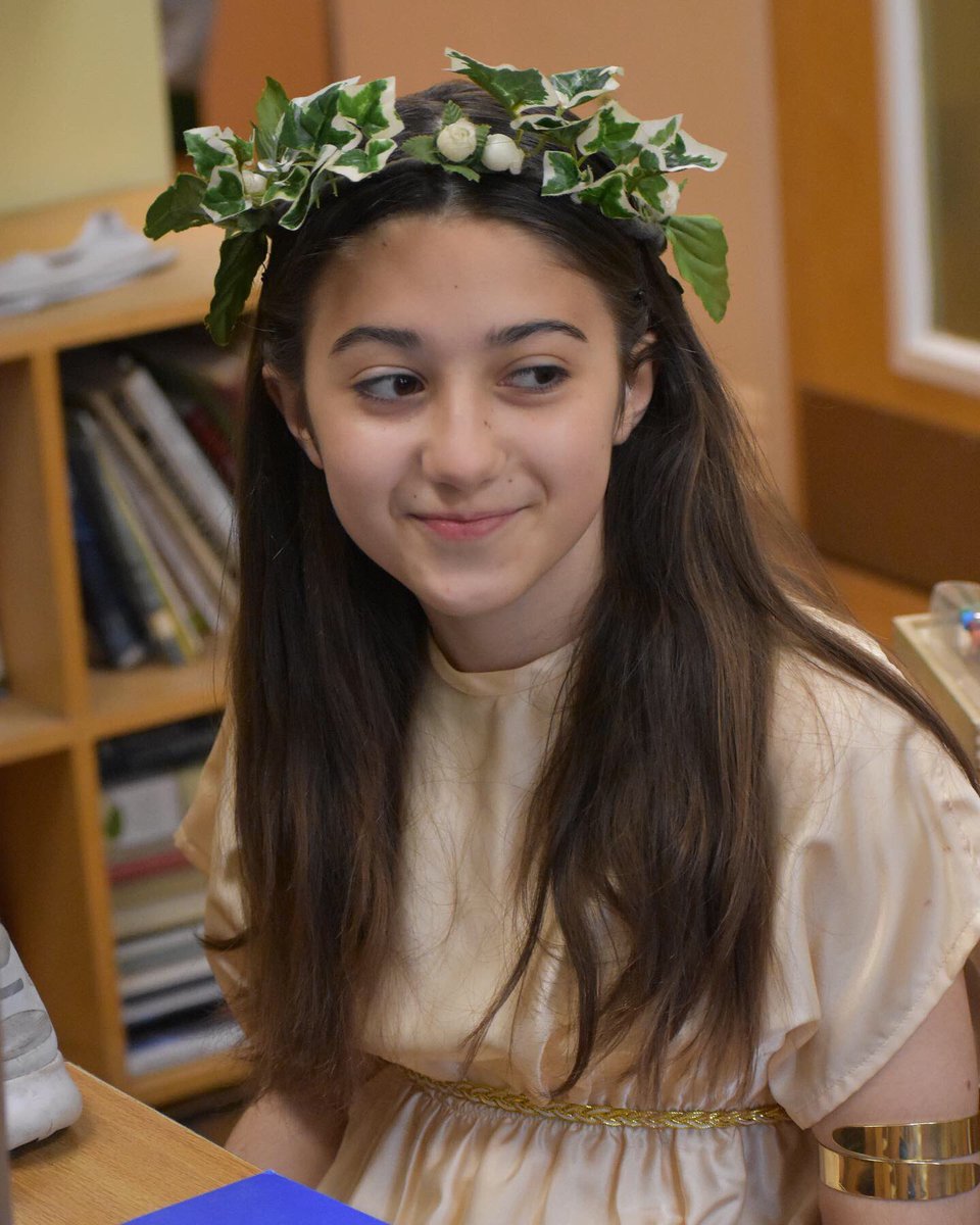 SteinerSchoolNY's tweet image. The #greeks are coming! 
The #steinerfifthgrade #classplay Medusa &amp;amp; Perseus is being performed this week. #greekmythology #steinerdrama #steinercurriculum #ancientcivilizations #steinerstudents #waldorfeducation