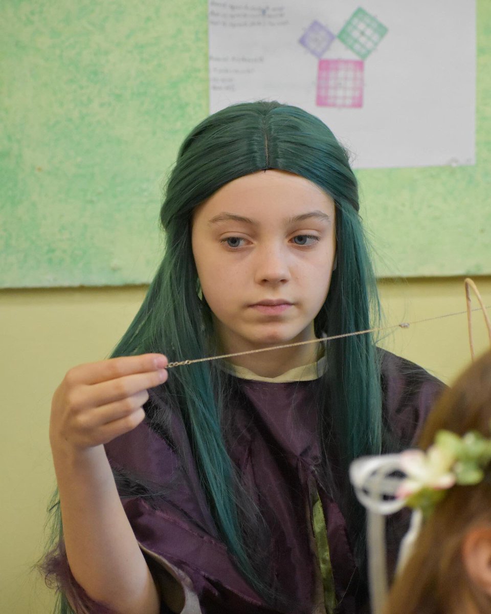 SteinerSchoolNY's tweet image. The #greeks are coming! 
The #steinerfifthgrade #classplay Medusa &amp;amp; Perseus is being performed this week. #greekmythology #steinerdrama #steinercurriculum #ancientcivilizations #steinerstudents #waldorfeducation