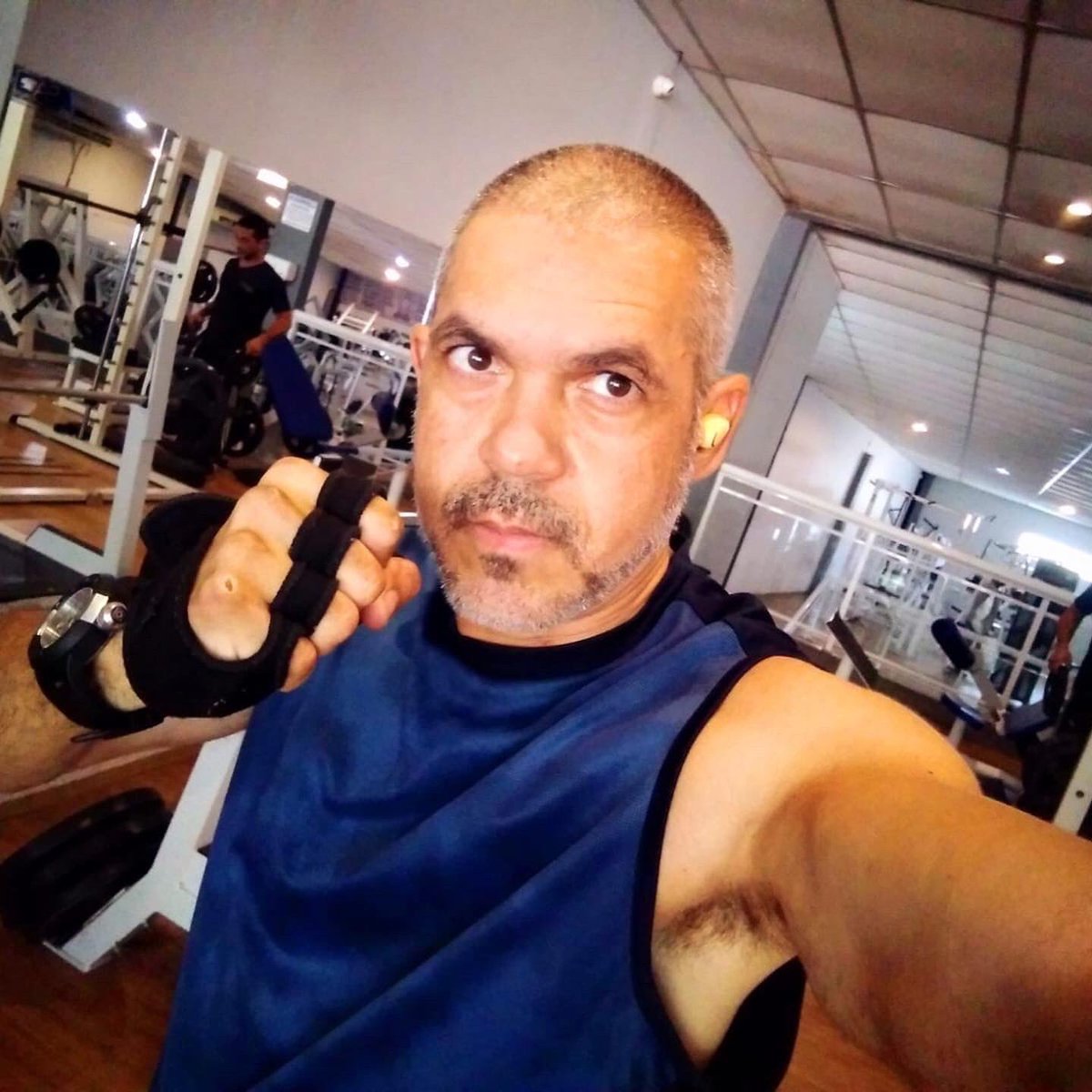 flaviologan01's tweet photo. “Todos podem ver as Táticas de minhas conquistas, mas ninguém consegue discernir a Estratégia que gerou as vitórias.” Sun Tzu
Começou a semana. Nunca desista!👍🏼👊🏼
#luta #combatente #urbano #perseverança #foco #objetivo #suntzu #riodejaneiro #flaviologan #warzone #deusnocomando https://t.co/TK9rc02ijk
