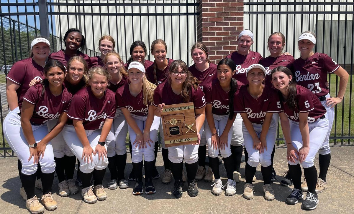 Benton Softball: Undefeated 5A Central Conference Champions. Congrats ladies! #BPSPantherPride