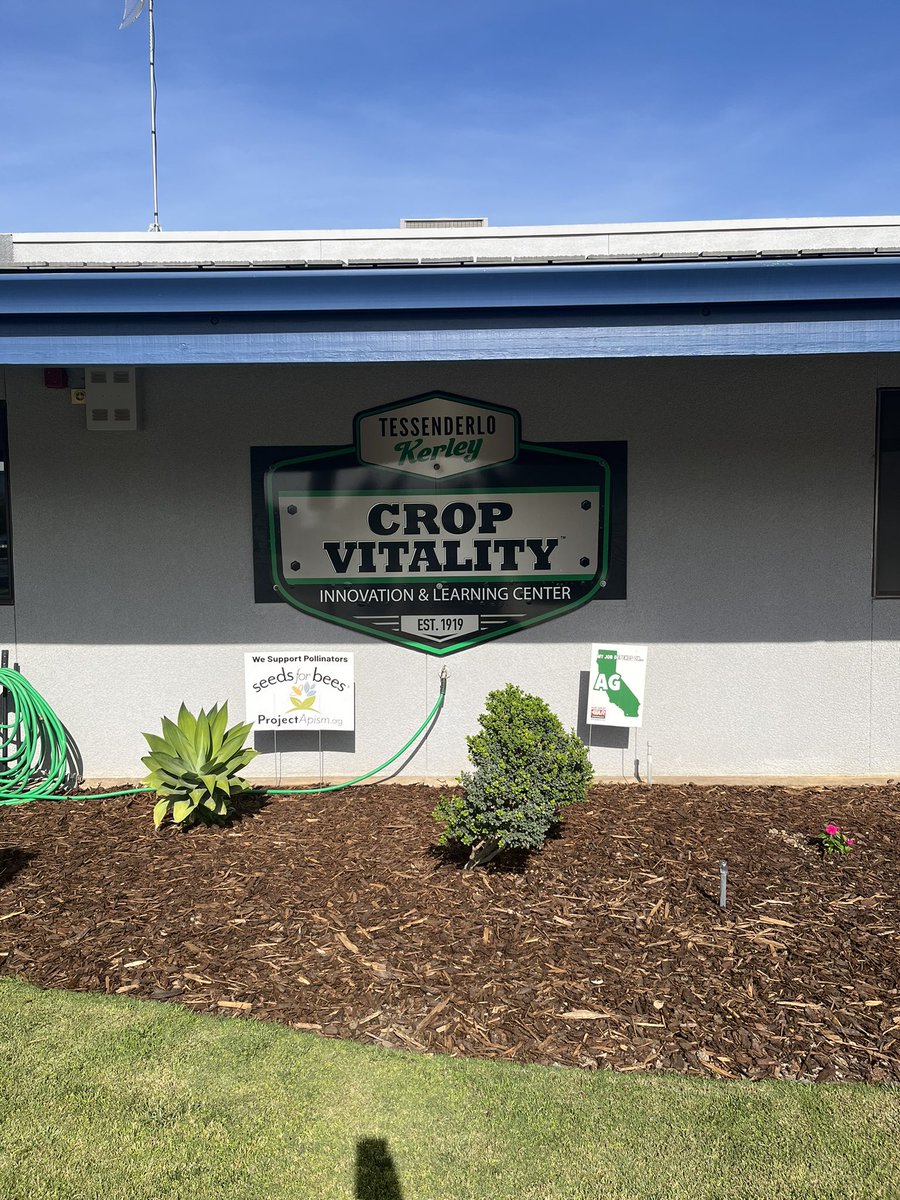 CatharineKPerry's tweet photo. “There’s no place like home” - especially when it comes to California agriculture. Thankful to be in the Central Valley near my hometown of Clovis this week for the grand opening of the @TKICropVitality Innovation &amp; Learning Center in Dinuba. #agriculture https://t.co/q5Ga84pUGn