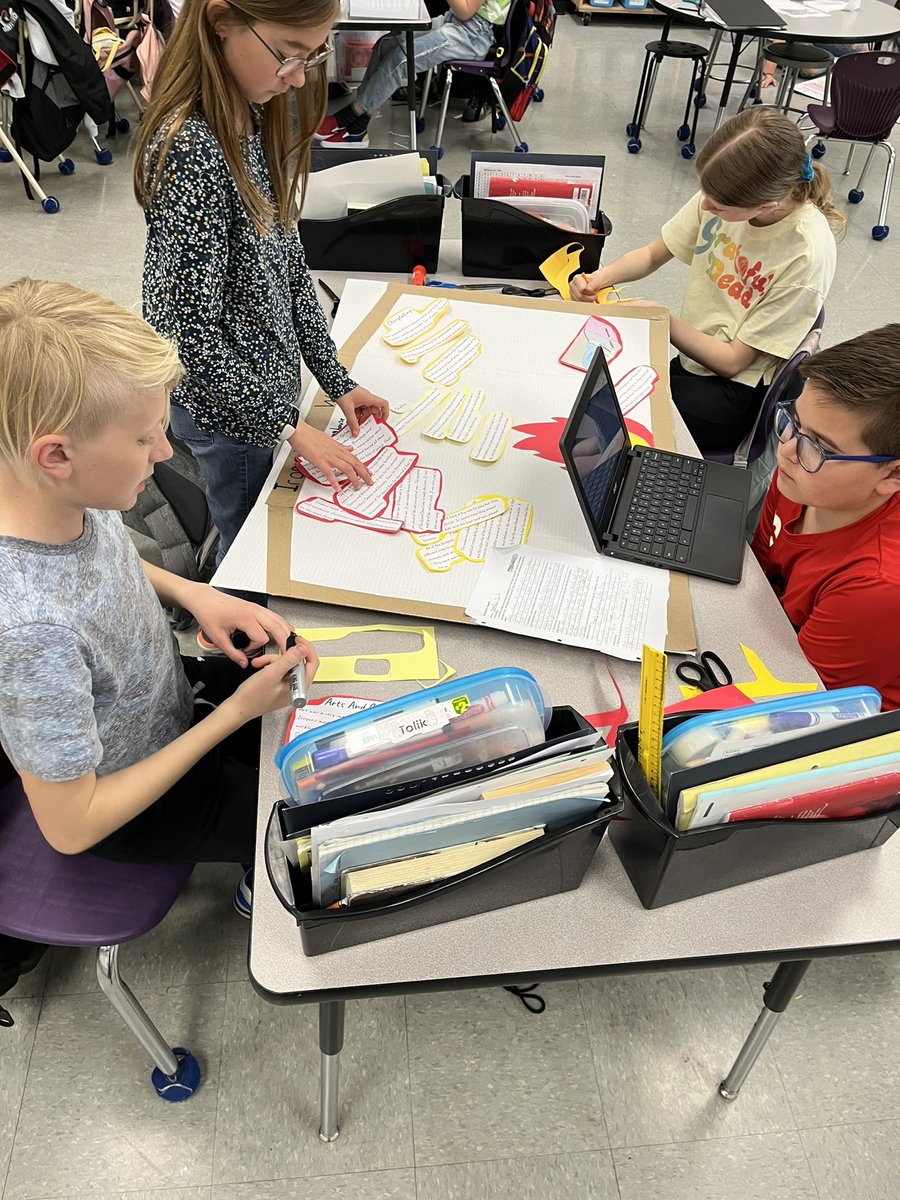 SuperbSixes's tweet photo. Working on our Iroquois Confederacy trifolds. Ask me what I learned. #GordFord https://t.co/JNOMD9O2T3