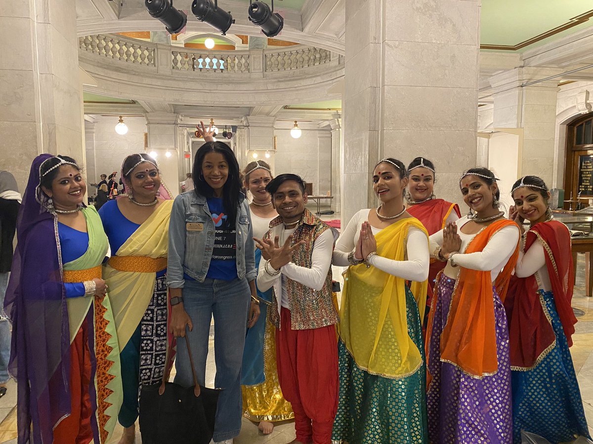 ane_eberhard's tweet photo. The Hudson County Office of Cultural & Heritage Affairs had a wonderful celebration with music and dance at the Brennan Courthouse in #JerseyCity on Saturday. It was great meeting everyone, especially Undersheriff Francine Shelton‼️ #hudsoncounty #Surati #TKBlue https://t.co/vBNCsuIjiq