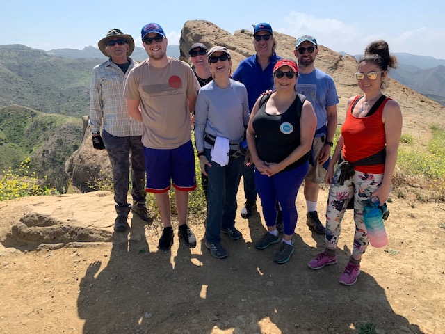 LACPApsych's tweet photo. πA good time was had by all our lovely LACPA Hiking Club group with Eagle Rock in the background - From left to right, Lee Ackerman, Joey Leo, Sue Leo, Andi Ackerman, Ken Leo, Lauren Mulheim, Eric (Laurenβs husband), & Asya Rachitsky, #lacpa #psychology #communityhike https://t.co/E4Fs55Tkun