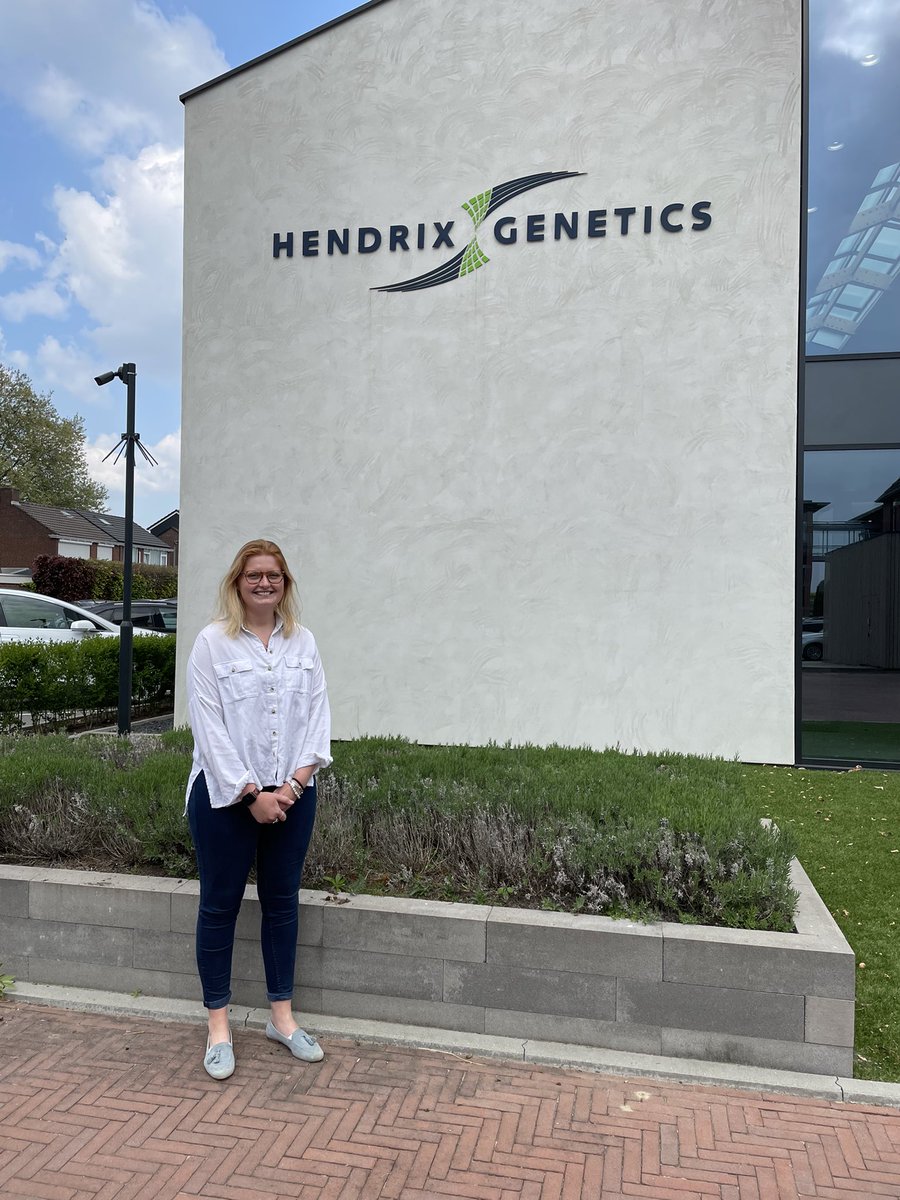 HarrietSmith7's tweet photo. Huge thanks to everyone who has supported me and my trip abroad looking at sustainability within the egg industry! @NFU_Poultry @Zoetis @CreditonMilling @BetterBreeding @LallemandAnimal Here’s to the next two weeks 🐓 #Sustainability #learning #poultry #egg https://t.co/FhmGyWE6Ko