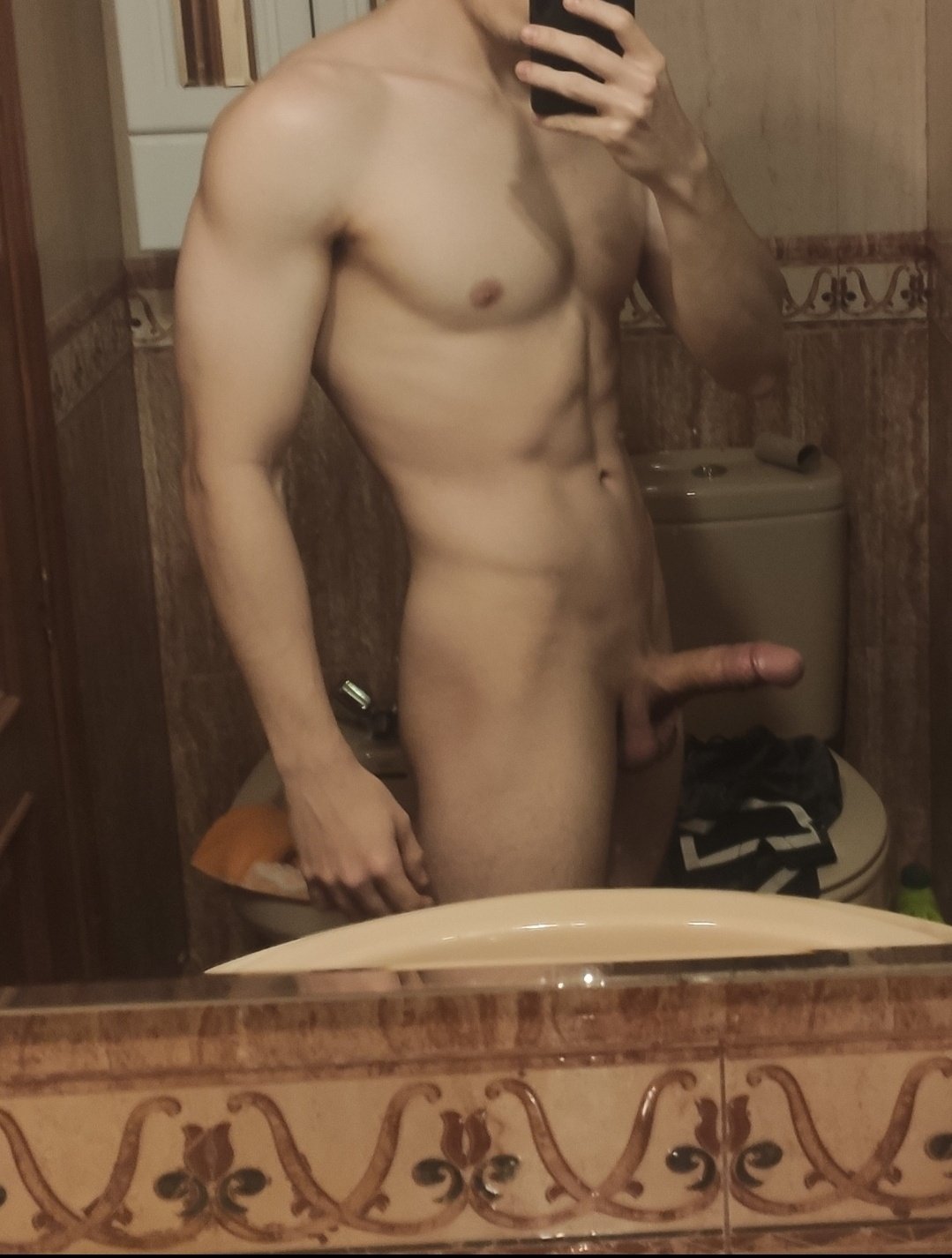 TW Pornstars - 🦇 𝐋𝐞𝐱 𝐙𝐚𝐤𝐫𝐨𝐬 🕷️. Twitter. wanna shower with me?  fitguy bigcockboy MuscleMan. 9:51 PM - 9 May 2022