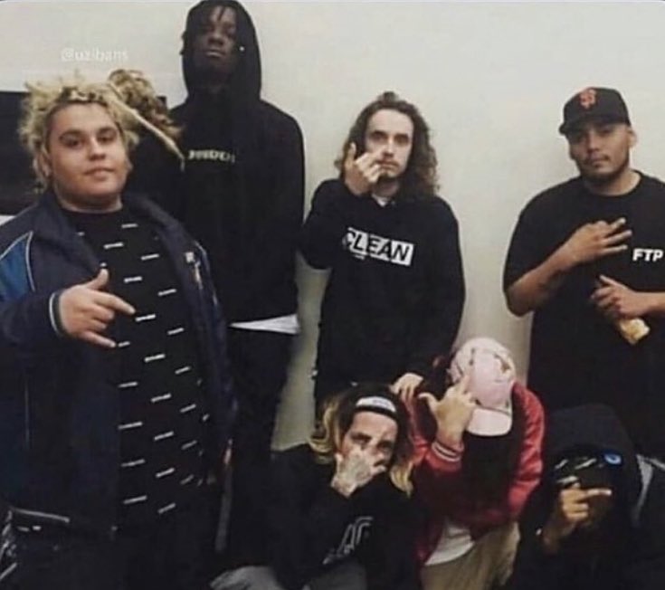 GRXYGXDS59's tweet photo. MERRY 5/9🖤⚡️ https://t.co/ImTNZG8pVm