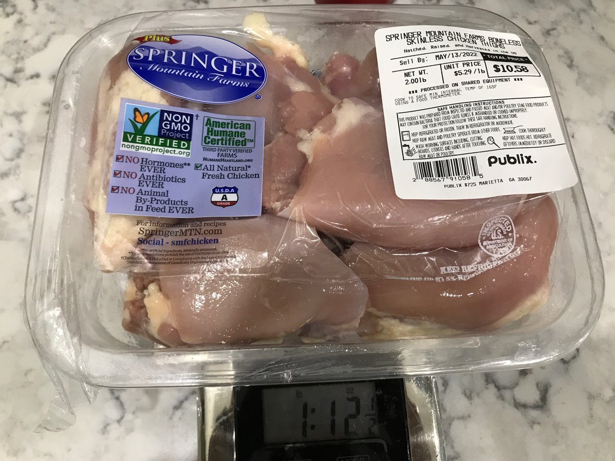 kkeeter's tweet photo. Bought some @smfchicken today at Publix. Package said 2 Pounds. Went home and went to split it into two 1 pound portions, only to discover that the total weight of untrimmed chicken was only 1 lb, 12.5 ounces! I wonder how often I have been shorted buying this brand? https://t.co/SD7wyssydW