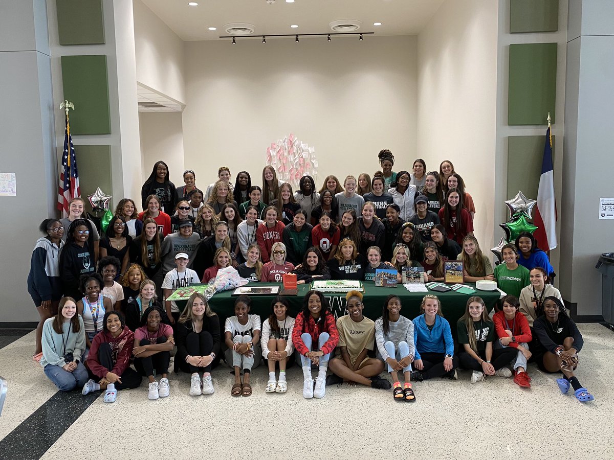 waxahachievb's tweet photo. The VB  and Track teams celebrating one of the very best Coaches of all time! Thank you, Coach Scott, for everything you have done for the students at WHS! We are going to miss you! Happy Retirement! 💚 https://t.co/hDzq6WFzET
