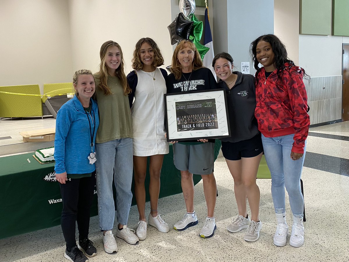 waxahachievb's tweet photo. The VB  and Track teams celebrating one of the very best Coaches of all time! Thank you, Coach Scott, for everything you have done for the students at WHS! We are going to miss you! Happy Retirement! 💚 https://t.co/hDzq6WFzET