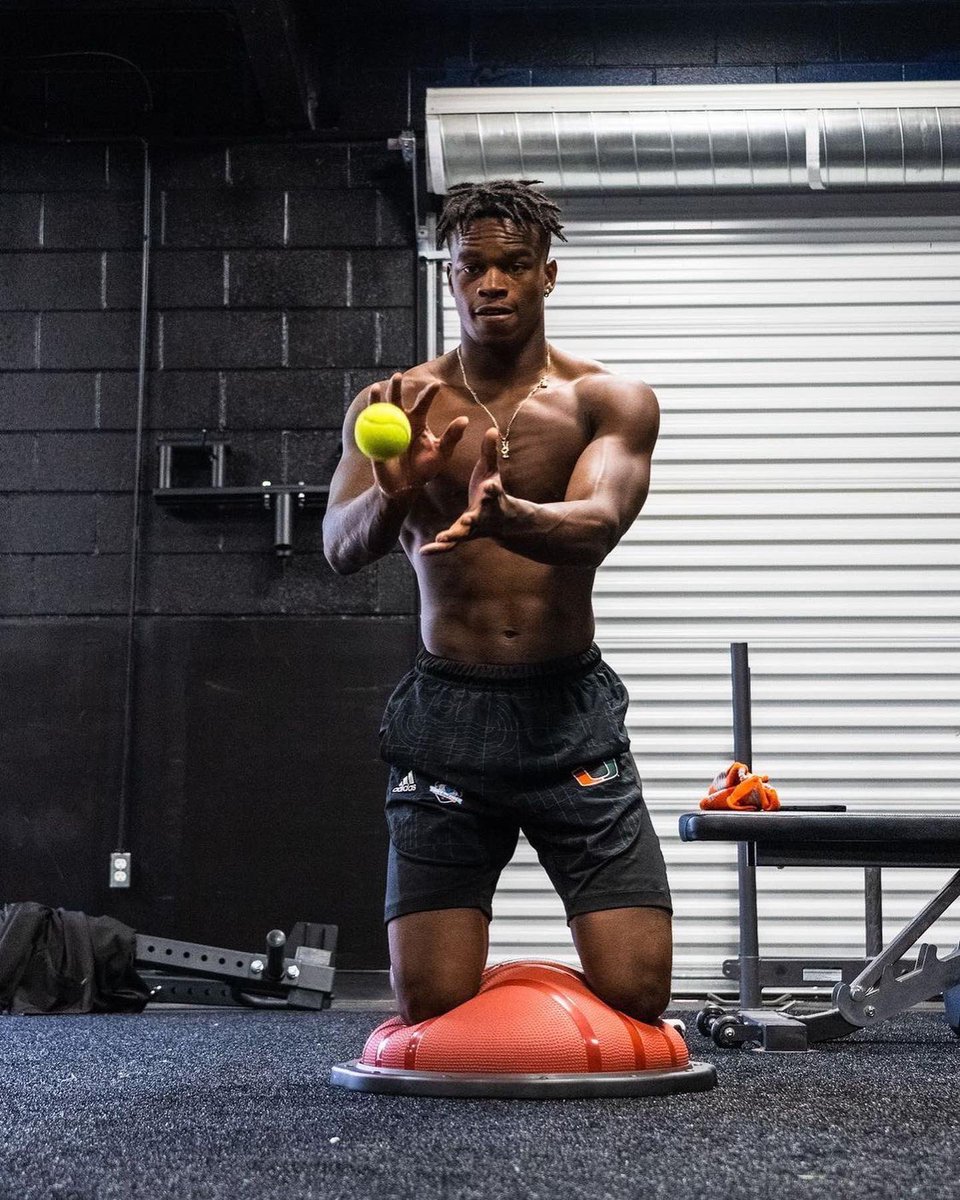 _ksmith_5's tweet photo. #grindmode😈🪂 https://t.co/qKHYL9ewPx