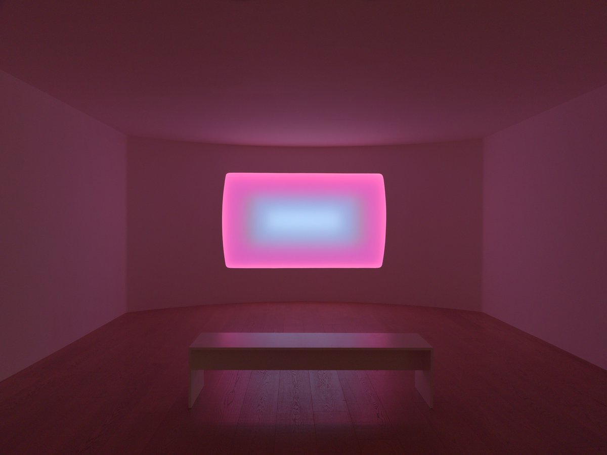 PaceGallery's tweet image. Closing soon at our Geneva gallery, "Elemental" marks the 20th anniversary of our representation of #JamesTurrell. This site-specific gallery takeover continues the artist’s ongoing investigations into light as both subject and material. pacegallery.com/exhibitions/ja…