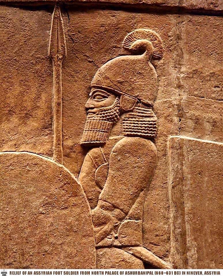 TodayAssyria's tweet photo. Relief of an Assyrian foot soldier at North Palace of #Ashurbanipal (668–631 BC) in Nineveh, Assyria.

#Assyria #Assyrian #assyrianhistory #AssyrianSoldier #Nineveh #soldier https://t.co/Mj9TvR8860