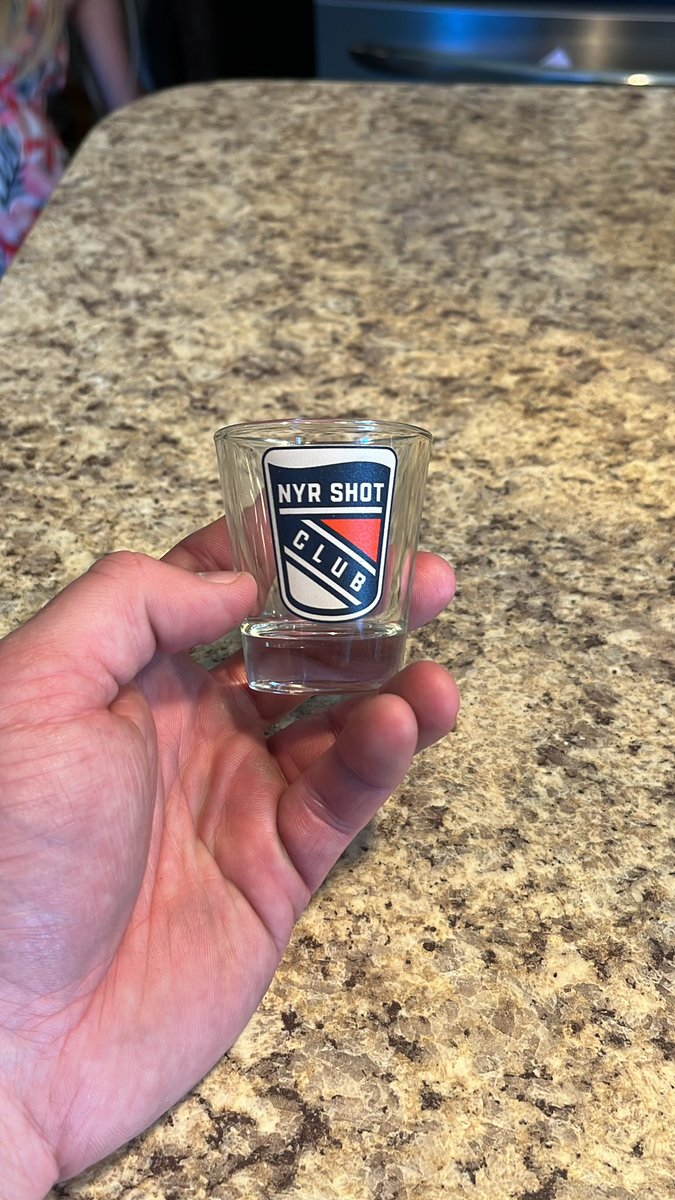 Spozo211's tweet image. Just arrived. @NYRShotClub better be good luck!!!