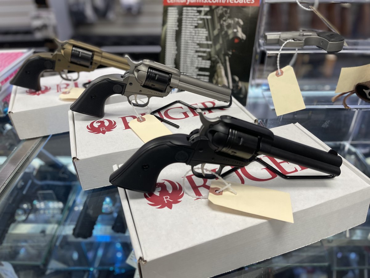 SumnerGunSupply's tweet photo. The Ruger Wrangler is an awesome .22lr pistol! The Wrangler is a single-action revolver, available in different colors, and great for teaching kids! Which one are you taking home?
#rugerwrangler #22lr #cowboygun #revolver #wheelgun #sgs #gunstore #gunrange #plinkinggun https://t.co/AKGfnwf6q2