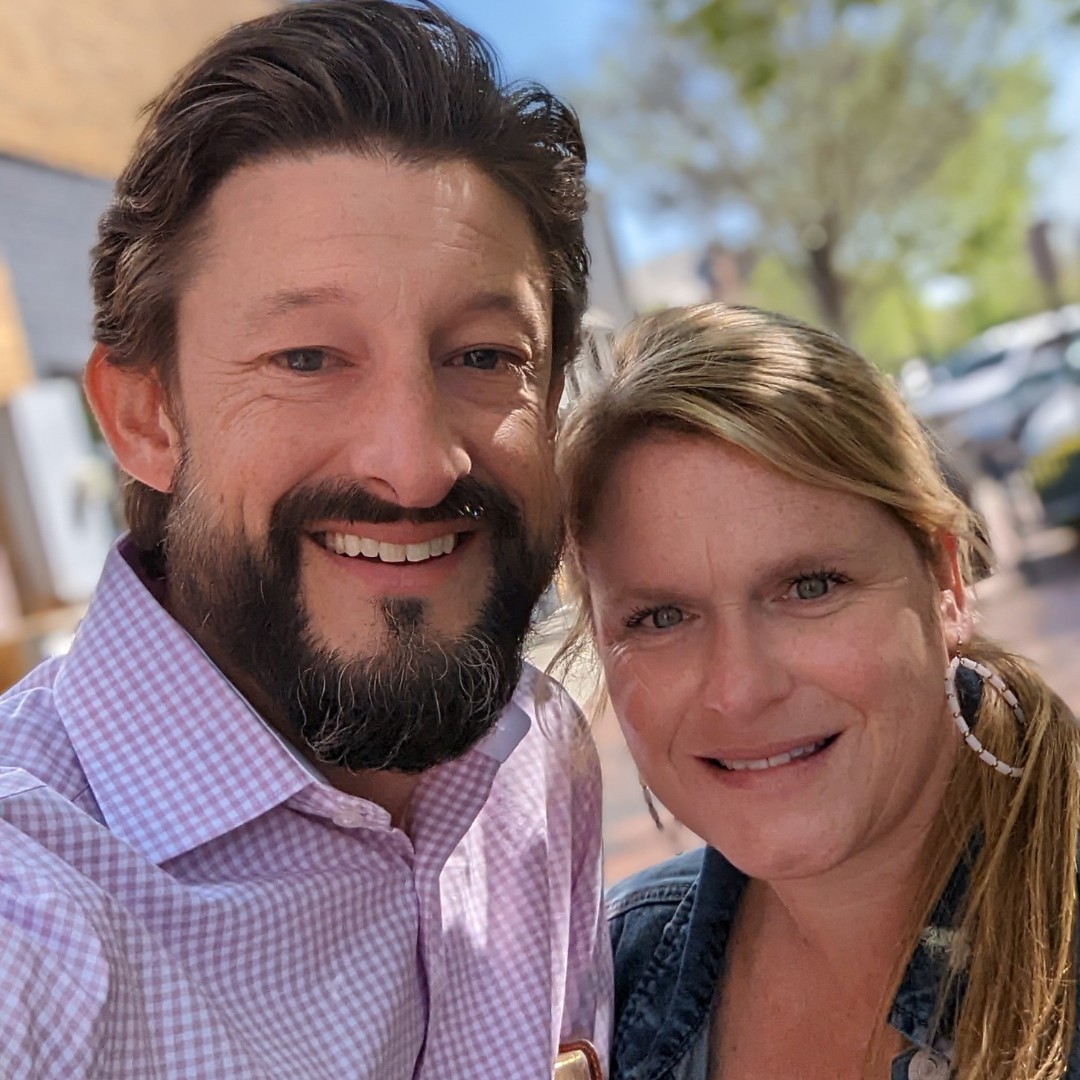 JOSHHD_REMAX's tweet photo. We started dating back in ‘99. I have always been an overachiever! Being married and raising a family with Lindsay Hoover-Dempsey is my favorite blessing. Thank you Lord for Lindsay! https://t.co/zMRmwOC6AS