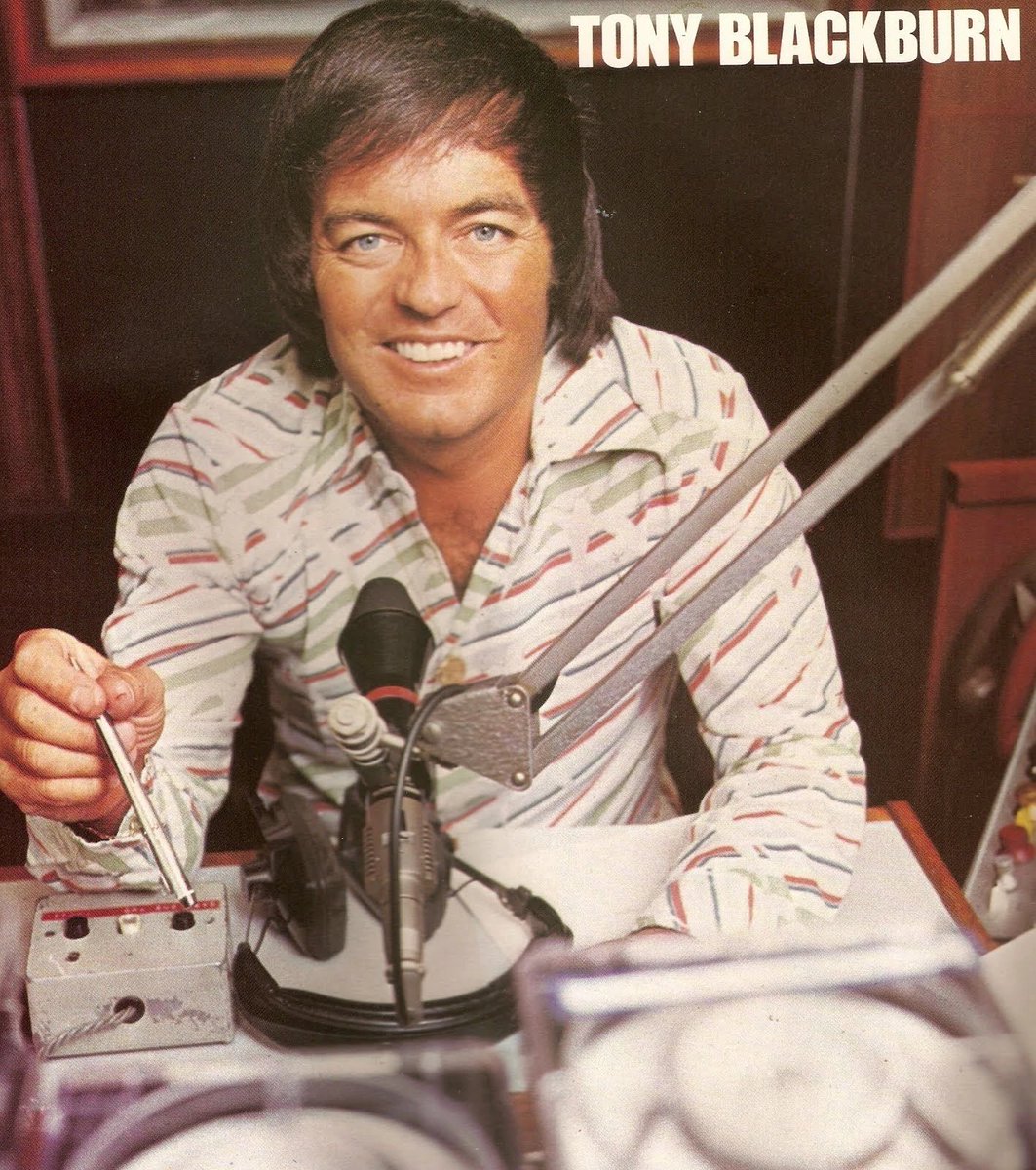 smileymileyuk's tweet photo. Brilliant day myself &amp; my co-host Shaun TilleyDJ recording @tonyblackburn reliving Tony’s memories of the legendary #Radio1Roadshow  for a new programme #BBCRadioSouth #MyRadio1Roadshow .. In The South COMING SOON @RadioToday #smileymiley #Radio1 @BBCR1 😎😎😎😎 https://t.co/NhLIjutgOi