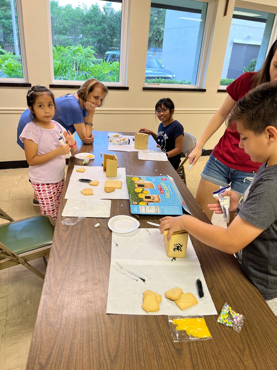 SCOS_parish_'s tweet photo. Kids Club for the month of May was a great evening! Kids made cookies, built chicken coops for spring, played outdoor games, and decorated sidewalks for Mother's Day. #LifeatSiena https://t.co/NJbh79mGCP
