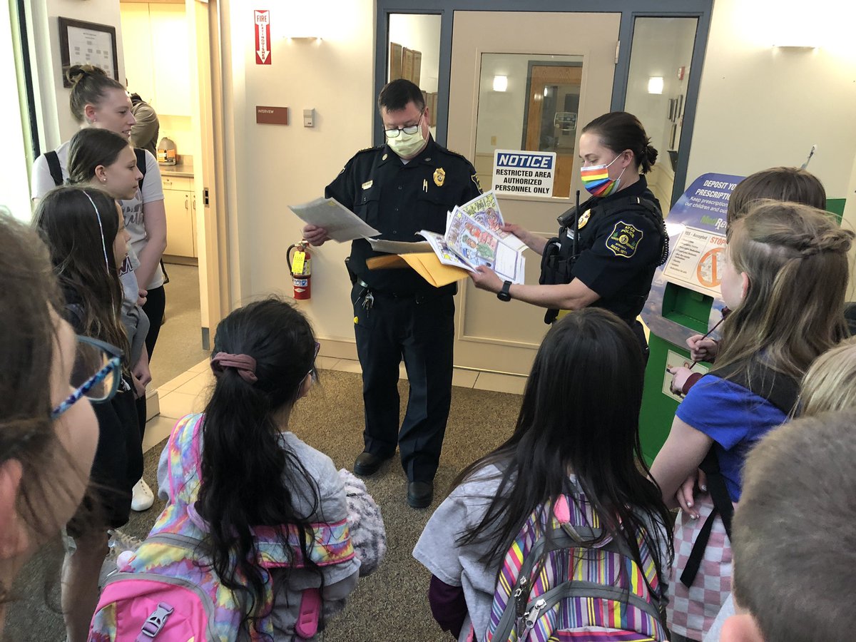 Page Hilltop student leaders visit the Ayer Police &amp; Fire stations to deliver kindness cards to all our first responders. #asrsd