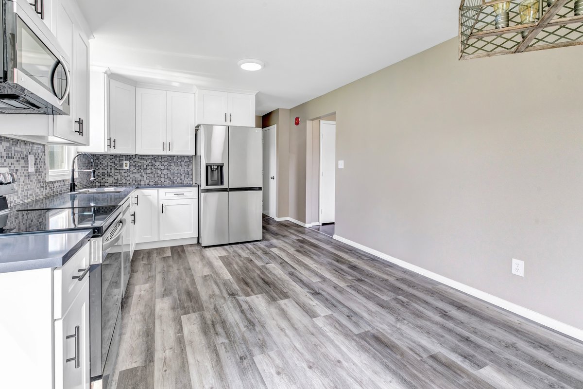 Hayse_Cuadrado's tweet photo. #justlisted
113 Ryan Avenue #stratford
#remodel #gorgeous
#bigbackyard
#realestate #connecticut
Click link below for home details:
https://t.co/Kpc8OvFB39 https://t.co/GEog9XjPb0