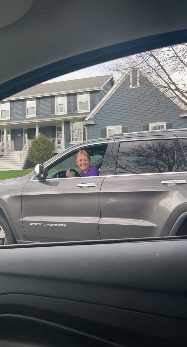 missing something??? PSA: don’t leave your phone and car unattended  <a href="/TtFeelers12/">Tittsburgh Feelers 12-0</a>