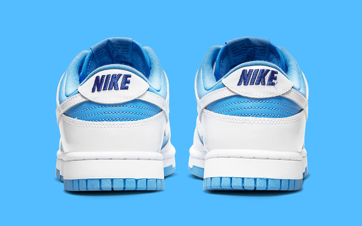 TheSiteSupply's tweet photo. Nike Dunk Low "Reverse UNC"

Cop or Drop? 

✍🏻 @HOUSEOFHEAT https://t.co/iJhytABWNY