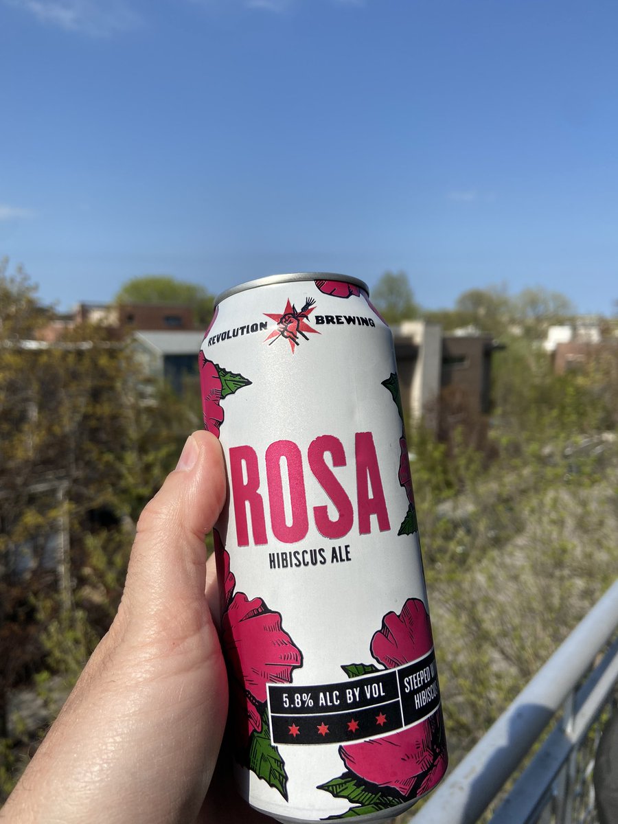 ROSA season has started! Refreshing freshies from the best local brewery! @RevBrewChicago #craftbeer #suportlocal