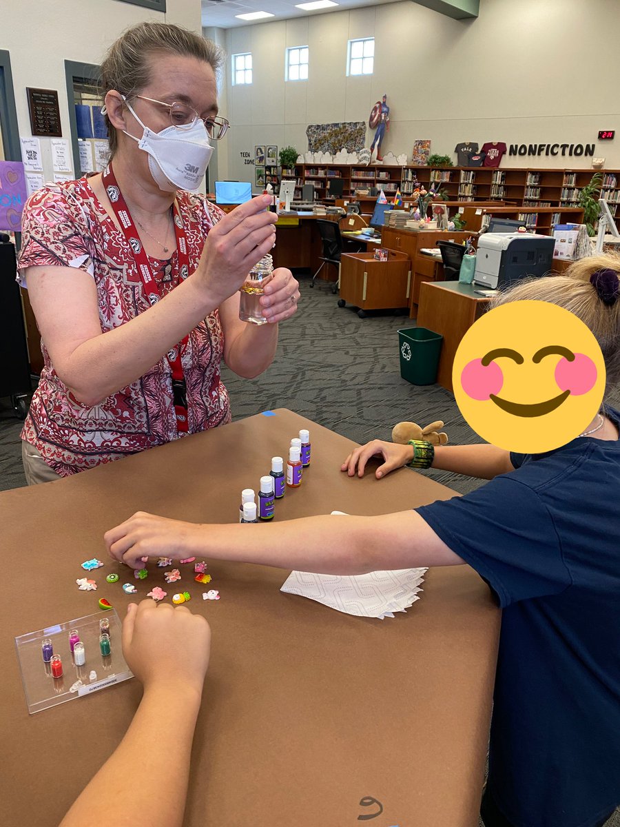 Hopewell Middle School Library tweet media