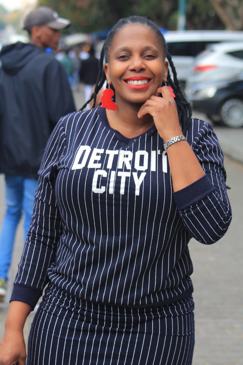 Happy birthday to me🎂🎂🍨🍧God, from bottom of my heart, I say thank you for blessing me with another beautiful year. I'm grateful for this priceless gift that You have bestowed upon me 🙏🙏🙏🎂🎂🎂🎂❤️💜💙🍨🍧