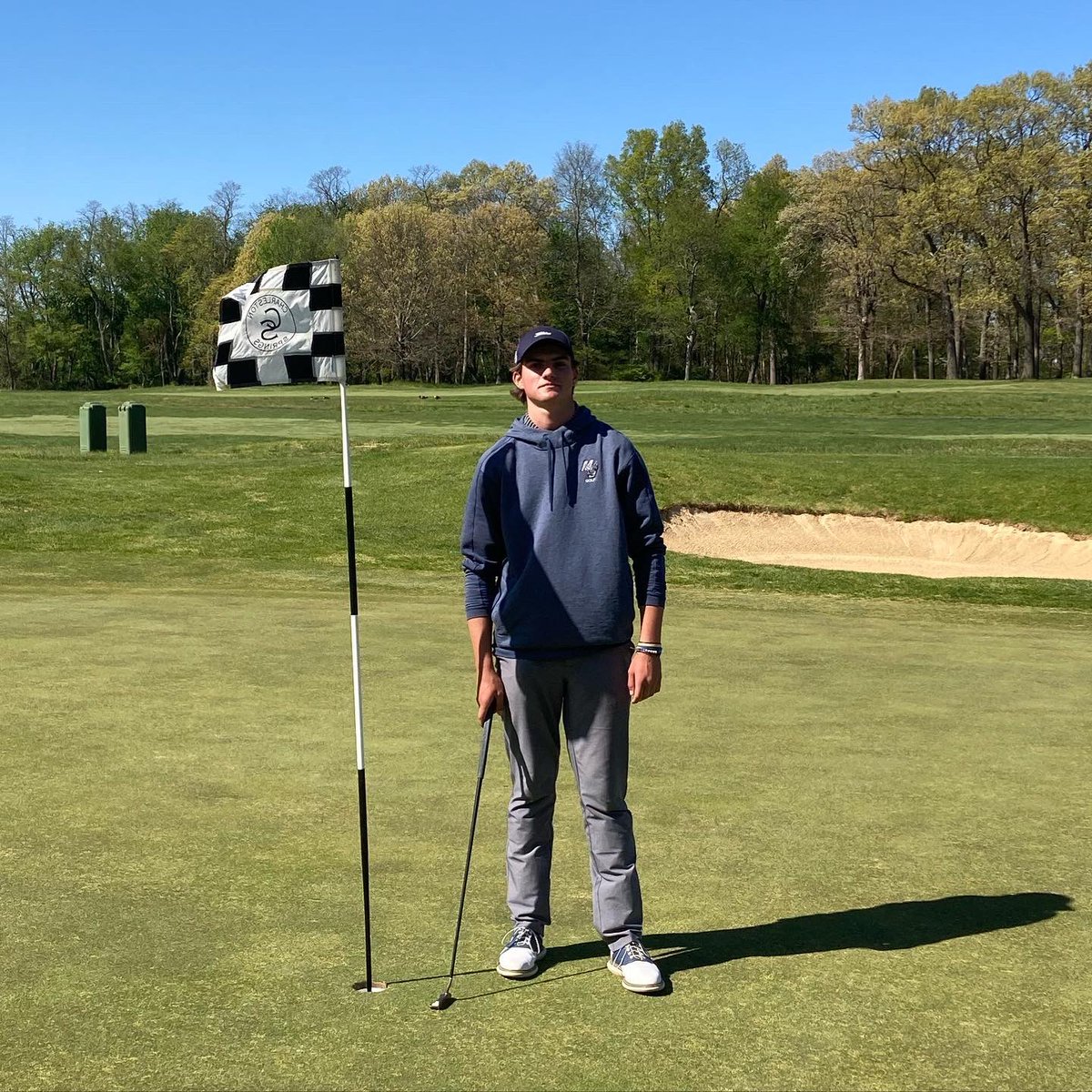MiddSouthGolf's tweet photo. Congratulations to @RichieReck your Central Jersey Group IV Sectional Champion with a score of 74🏆🥇🏌🏻‍♂️⚡️Good luck at the Tournament of Champions! @MTPSpride @JRCarroll4 https://t.co/byolY7GCVi