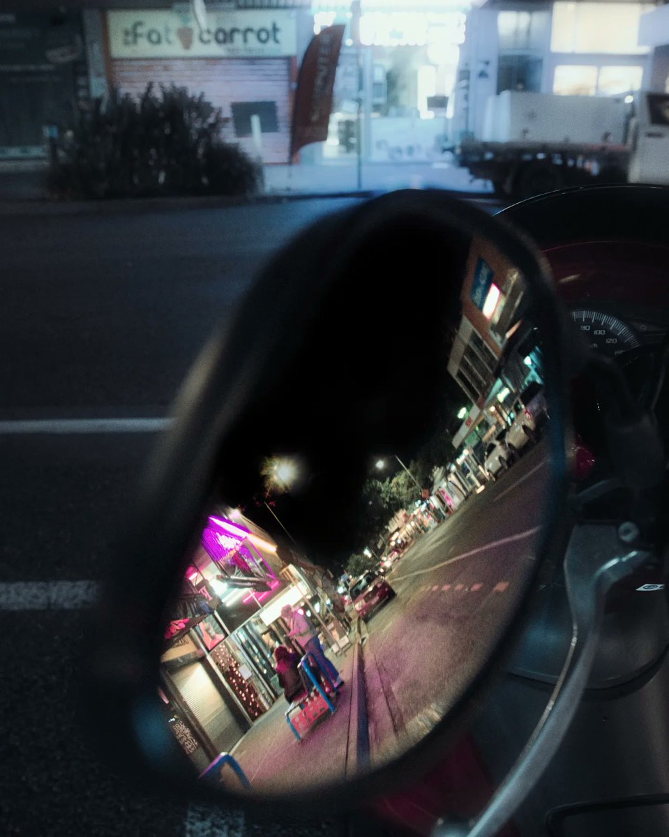BrownlieMarc's tweet photo. Another dimension
#urbanphotography #streetphotography #brisbane https://t.co/kIx1IEDKK7