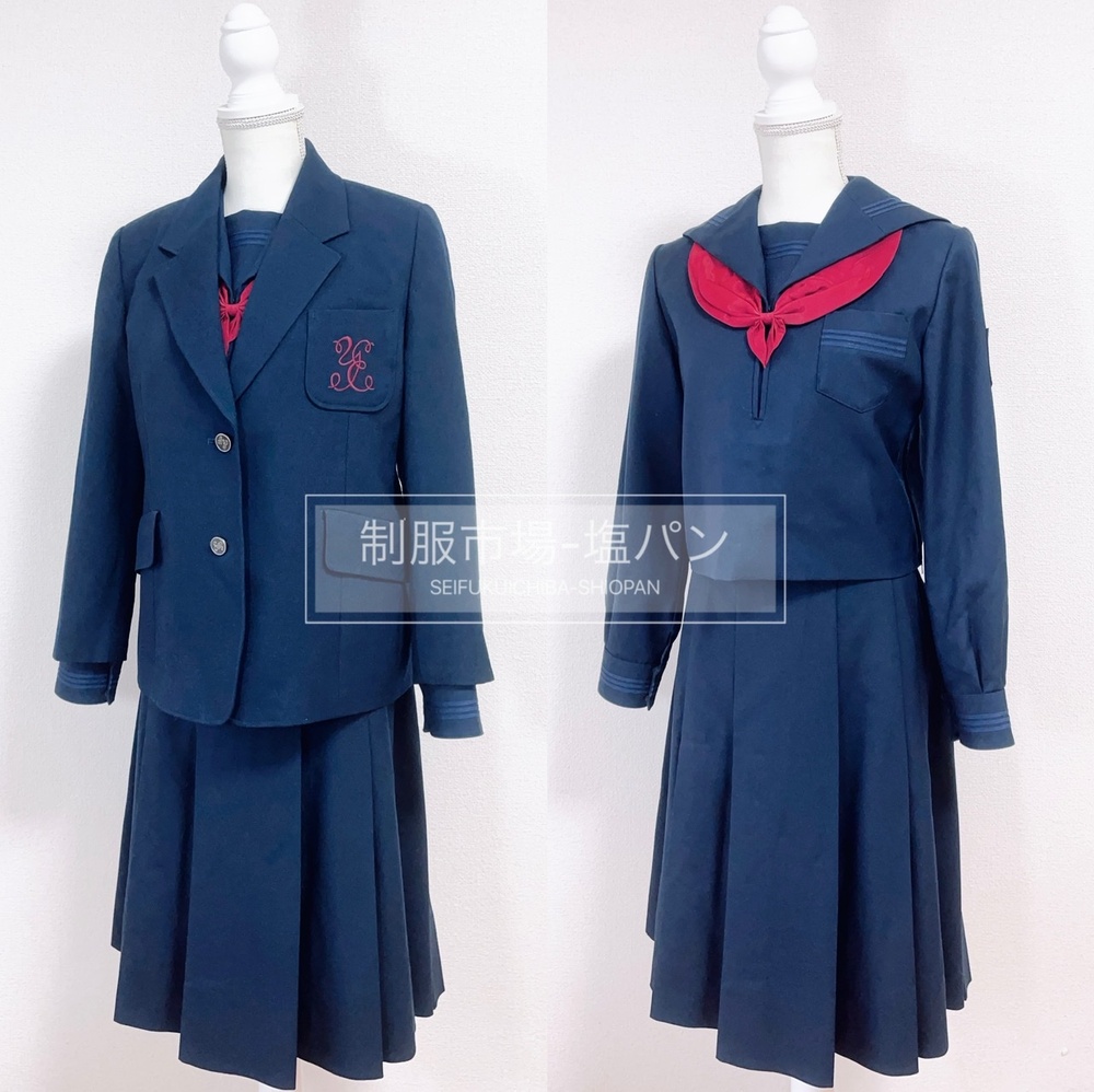 山梨県 山梨英和高校・中学校 冬服セットが出品されました。 現在価格