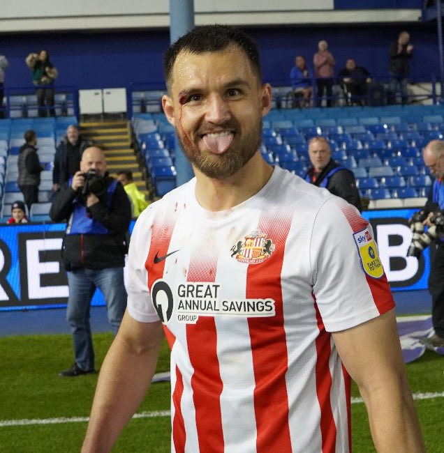 SunderlandAFC's tweet photo. WARRIOR!! ❤️

#SAFC | #TilTheEnd https://t.co/xPMhxn7XZB