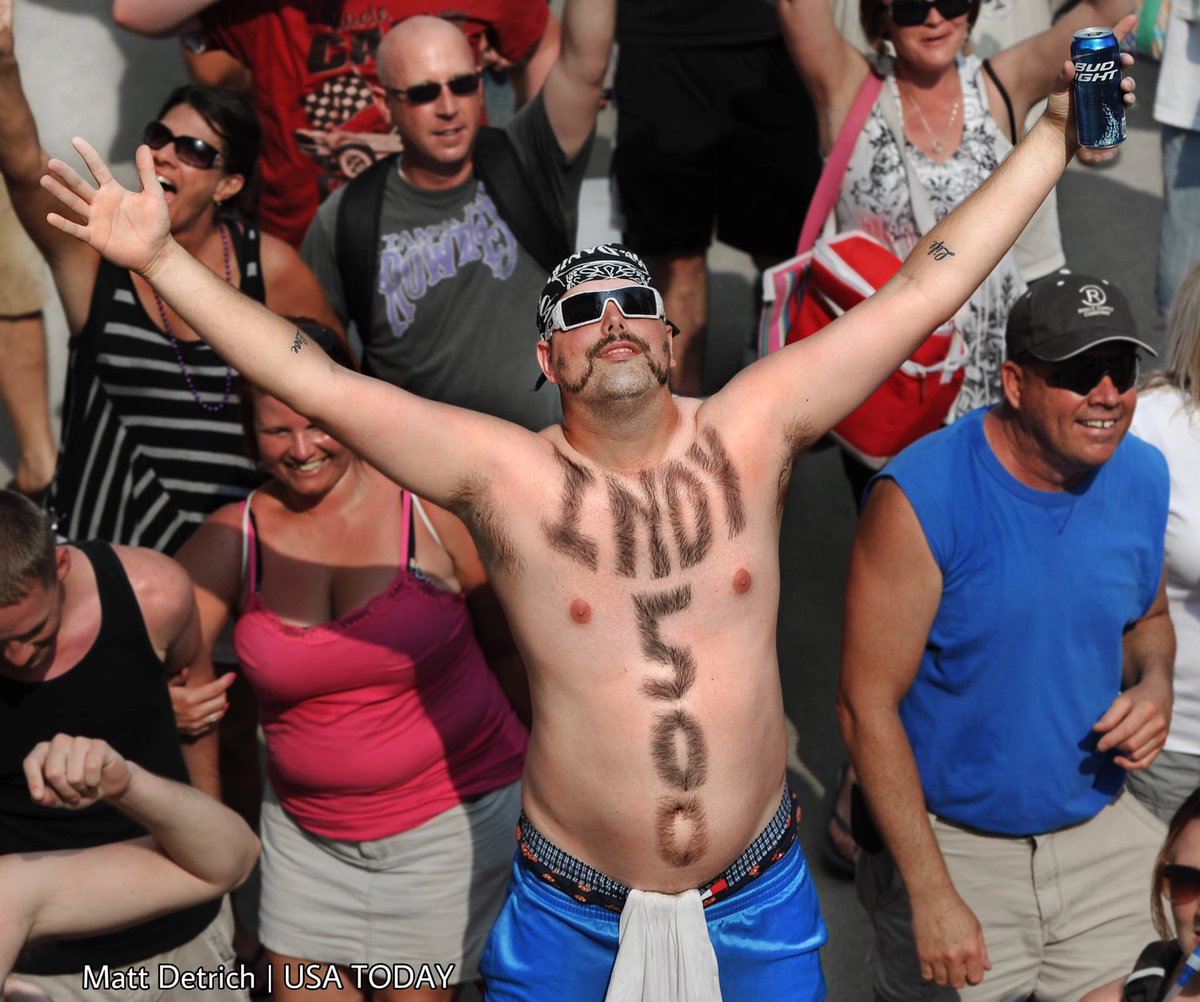 barstoolindy's tweet photo. High of 88 degrees in Indianapolis this week… https://t.co/BeJCwqEK88