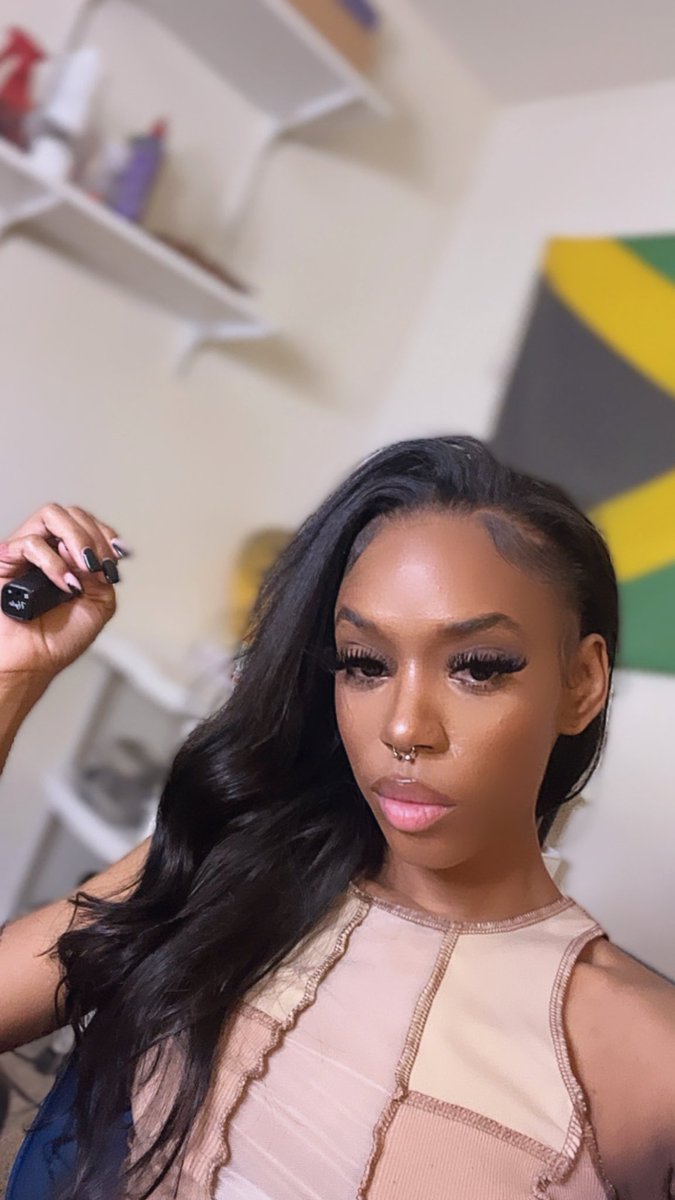 uluvmaya's tweet photo. the face card never declined.🌹 https://t.co/jGUvgHy1MT