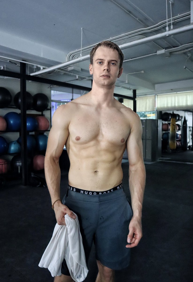AnttiPatrik's tweet photo. “Today I will do what others won’t, so tomorrow I can accomplish what others can’t.”
- Jerry Rice

#fitnessmotivation #workoutmotivation #gymmotivation #fitness #physique #training #personaltrainer #pt #onlinepersonaltrainer #onlinept #quote https://t.co/NlKOgAApw7