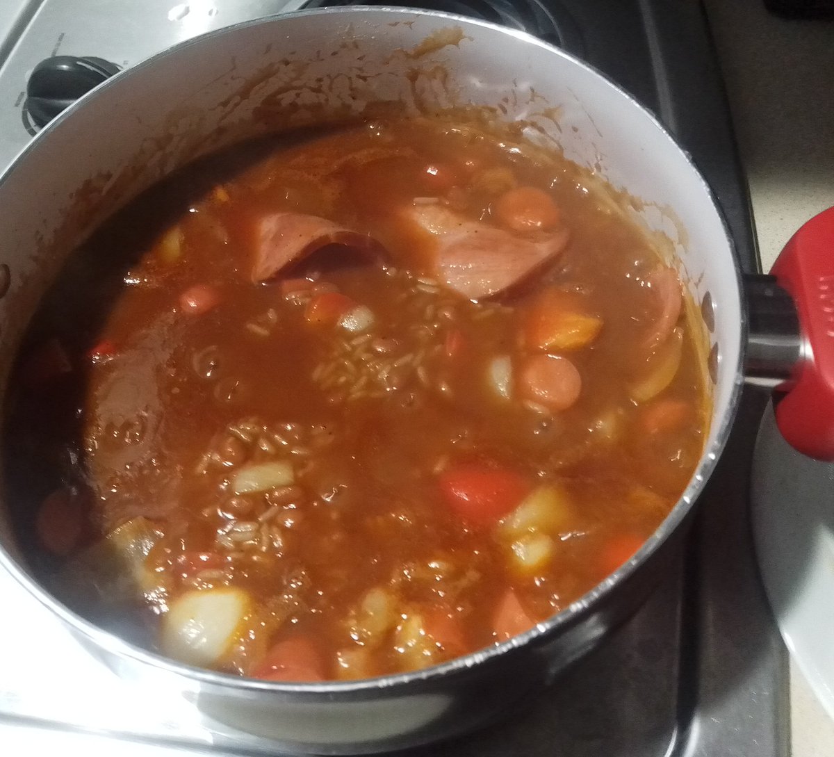 TheRealGodGrace's tweet photo. Damn, I make some good food. Barbeque baked beans with rice, ham, and chicken franks. #GodGraceOriginal #AnotherOriginalRecipe #IJustKeepEmComing https://t.co/1ykjYwUFXw