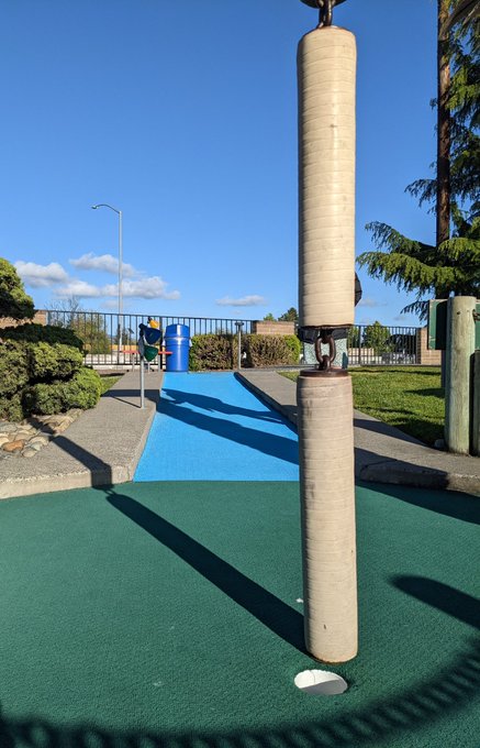 Eevee in the wild 😋 https://t.co/1uMonHbokh<a href="/tag/newbie"class="tags"><span>#newbie</span></a>