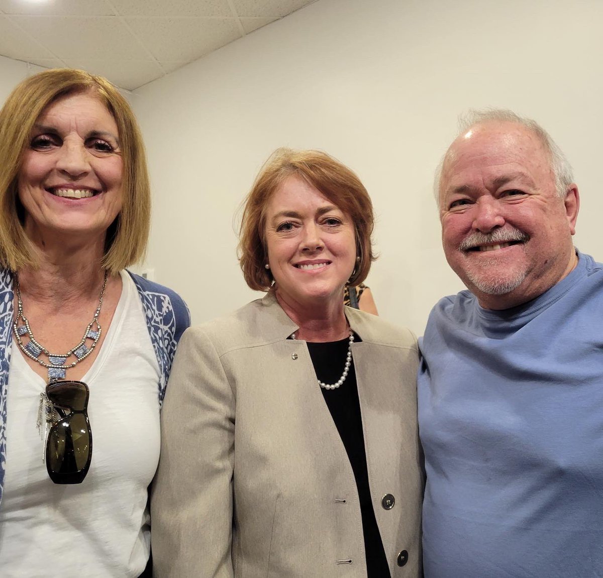 Tiffany_Shedd's tweet photo. Thank you for hosting a wonderful Attorney General Candidate Forum, @packamerica, and thank you to all who came out! 🇺🇸
#sheddforaz #americapack #forum #arizona #attorneygeneral #prolife #pro2a #proborder #parentalrights #freedom #arizonafirst #conservative #republican https://t.co/4GzvUoF4BJ