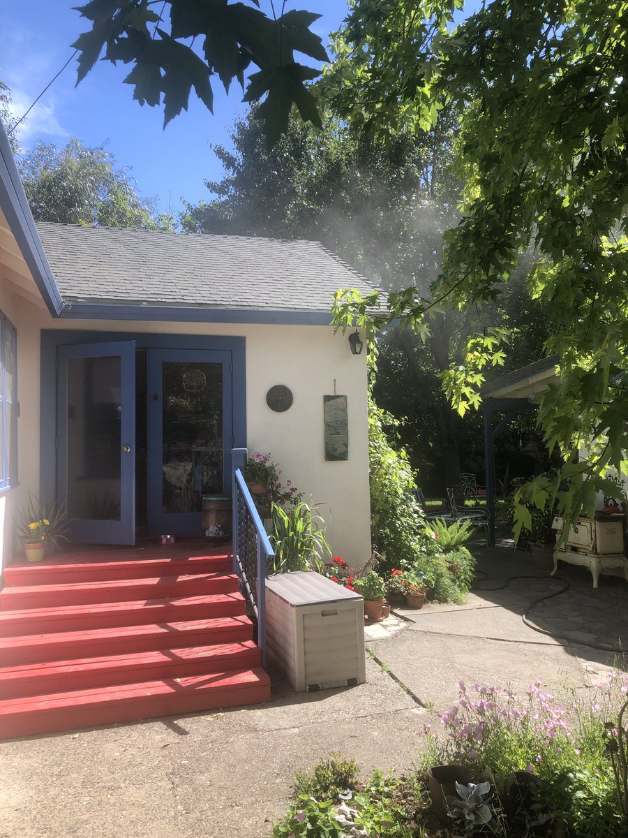 CALFIRETGU's tweet photo. Update/Final. #JosephineFire is contained to the room of origin. Firefighters will be at scene completing salvage and overhaul. No injuries reported. The cause was determined as a flue fire. Please ensure all flues are cleaned and serviced annually. #CALFIRETGU2022 https://t.co/MKzVseoQSi