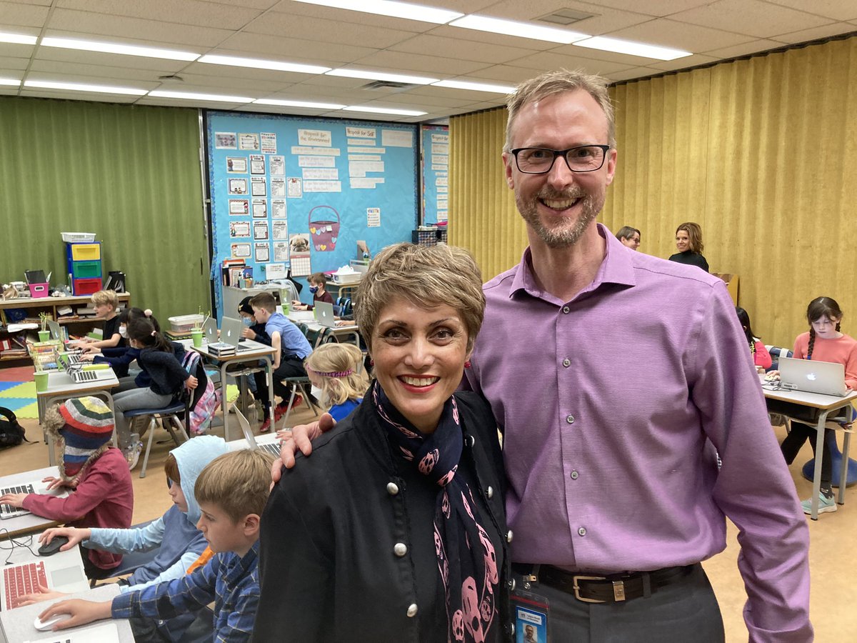 blaistech's tweet photo. Thank you @JyotiGondek for joining us to celebrate our Level Up Calgary Minecraft Design Challenge at Dr. E.W. Coffin School. We are so proud of our students and how they’ve envisioned Calgary’s future! @cityofcalgary #WeAreCBE #CBEMinecraft @PlayCraftLearn @yyCBEdu https://t.co/GZz1I4nvaP