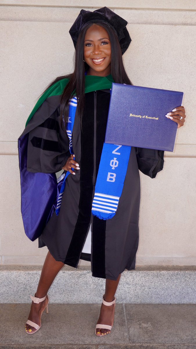 __EDThomas__'s tweet photo. My partner in crime just achieved her lifelong dream. I can’t possibly be more proud, happy, and grateful! Congratulations, Dr. Oni. Black girl magic in full effect!! 🎉🎈🎊 https://t.co/EbTtRAIBO7