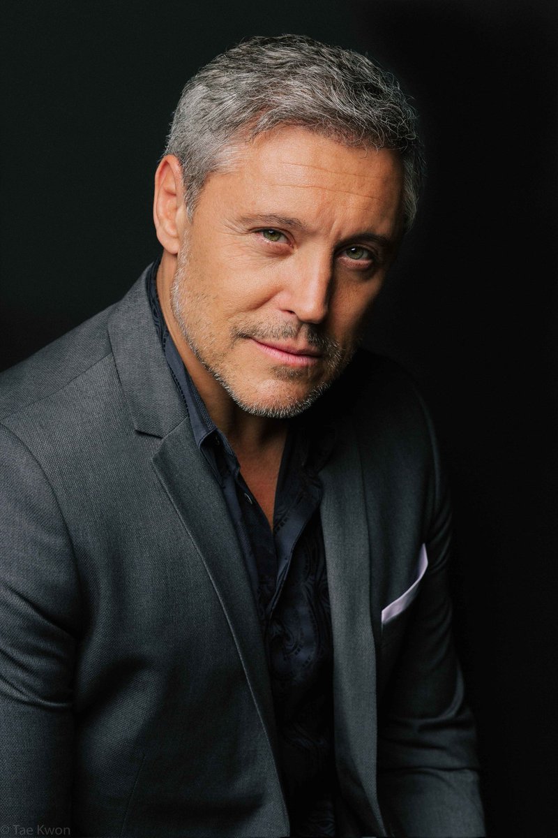 TReese381's tweet photo. #WoTShowSpoilers #WoTSpoilers
So I think can we agree that Max Ryan should have a role in the show.
I think it would be so cool (& perfect fit) if he played Janduin, Rand's Aiel father. 🤩 Who would you fancast him as, #TwitterOfTime?
#TheWheelOfTime #BringBackMax #BringBackBoth https://t.co/xF6GftDxGX
