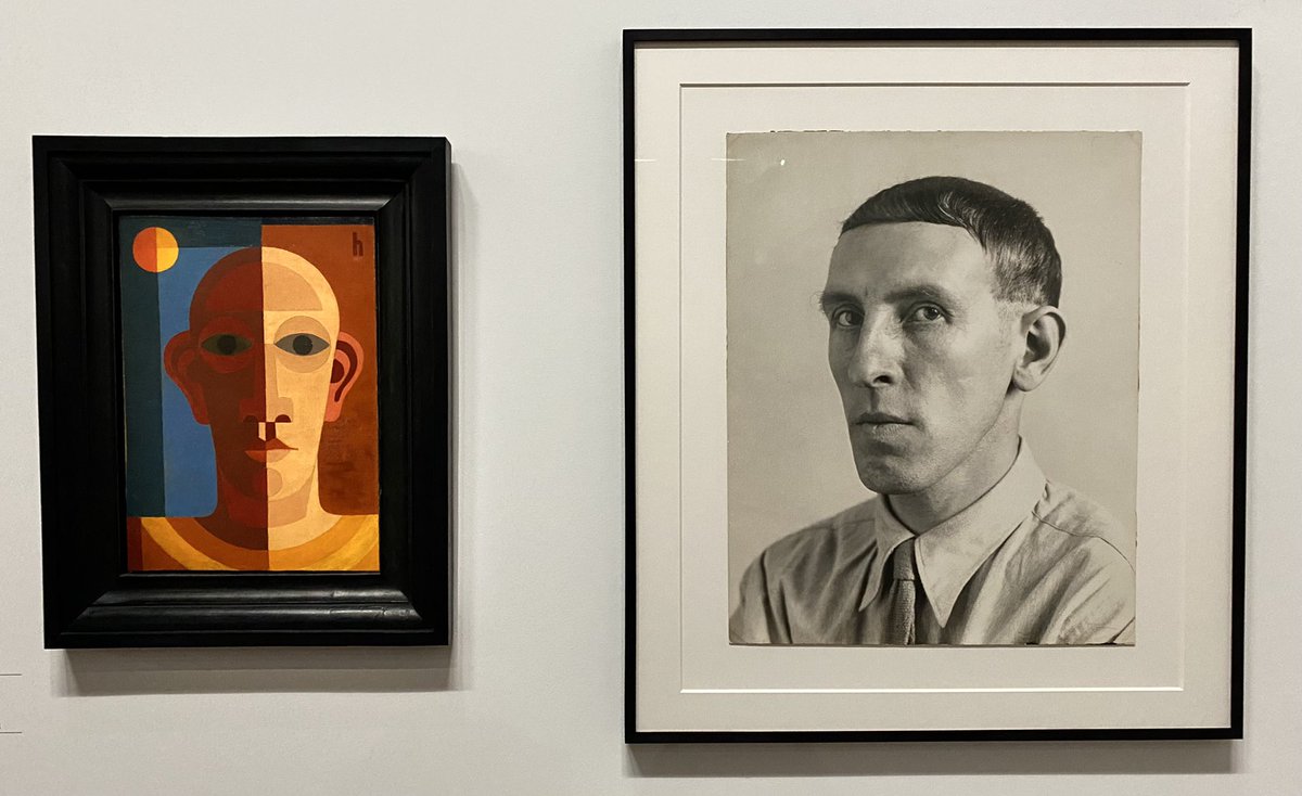 BLANCKARTVENOM's tweet photo. En bon français, cette #exposander @CentrePompidou est juste une TUERIE!!
#AugustSander
#GeorgGross
#OttoDix https://t.co/0Mte0noonh