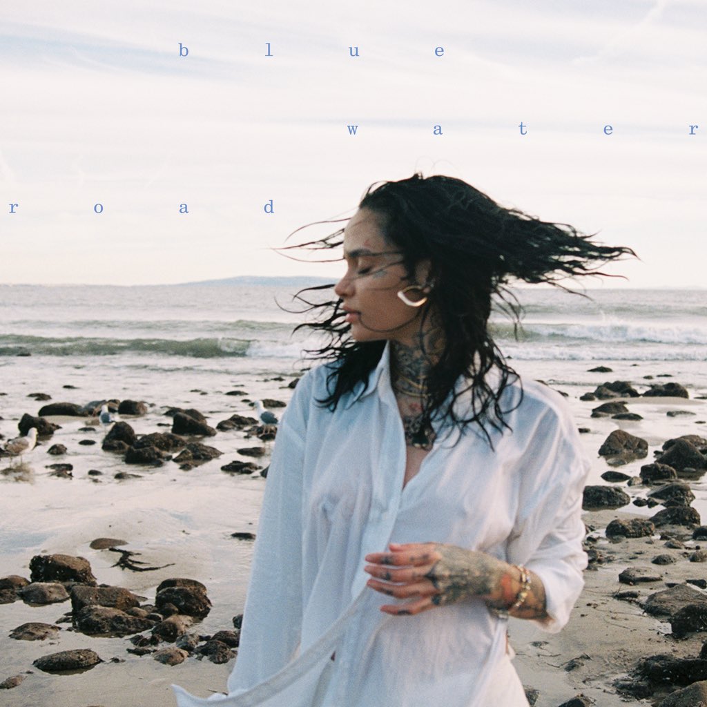 kehlani_stats's tweet photo. ‘’Blue Water Road’’ debuts at #13 on Billboard 200 with over 22,000 copies sold, making it Kehlani’s FIFTH consecutive debut on the chart in 7 years. https://t.co/VYOWHHfhkU