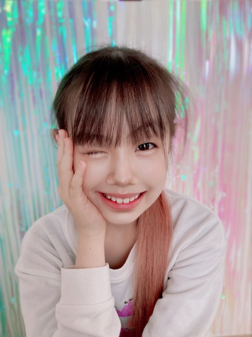 Twitterのコスプレ画像3