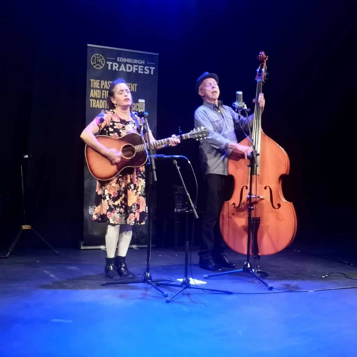 gbaudiouk's tweet photo. @evieladin and Keith Terry keeping it real and old-time at @edintradfest last night.
@soundhouseorg #soundhouseorg #edintradfest22 #oldtimemusic #soundmixbygrahambodenham #traversetheatre @traversetheatre https://t.co/K6EzMDuSGU
