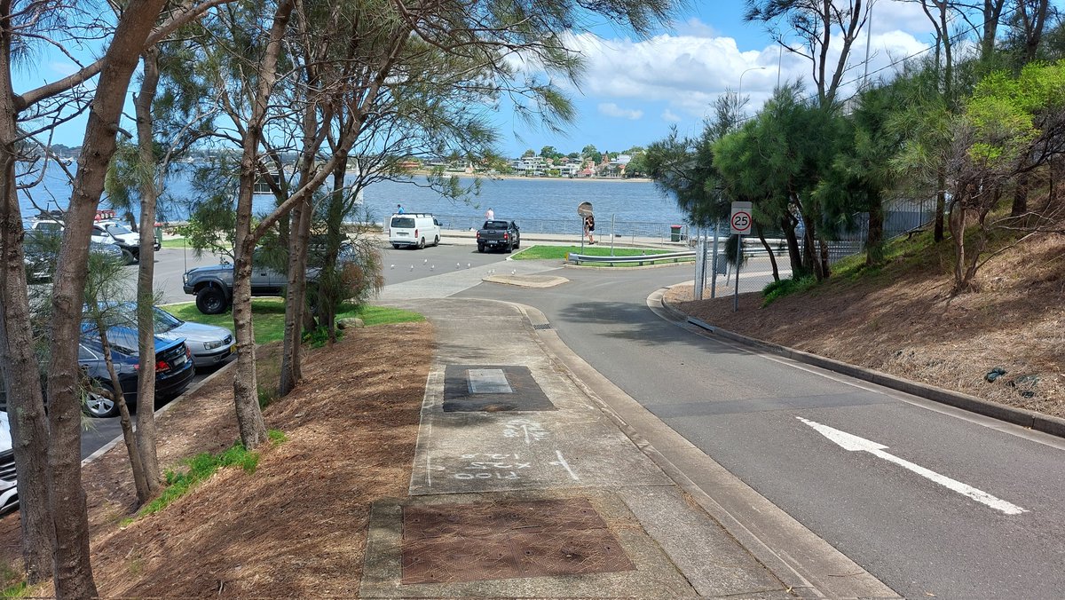 pfwaus's tweet photo. Tom Ugly's Point at #Blakehurst on the northern shore of the Georges River in southern #Sydney #NewSouthWales #NSW #Australia #travel π· #TravelOz https://t.co/tgCxJThjW3